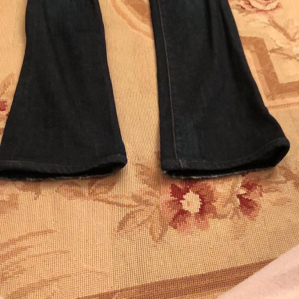 Jeans - Picture 2 of 3